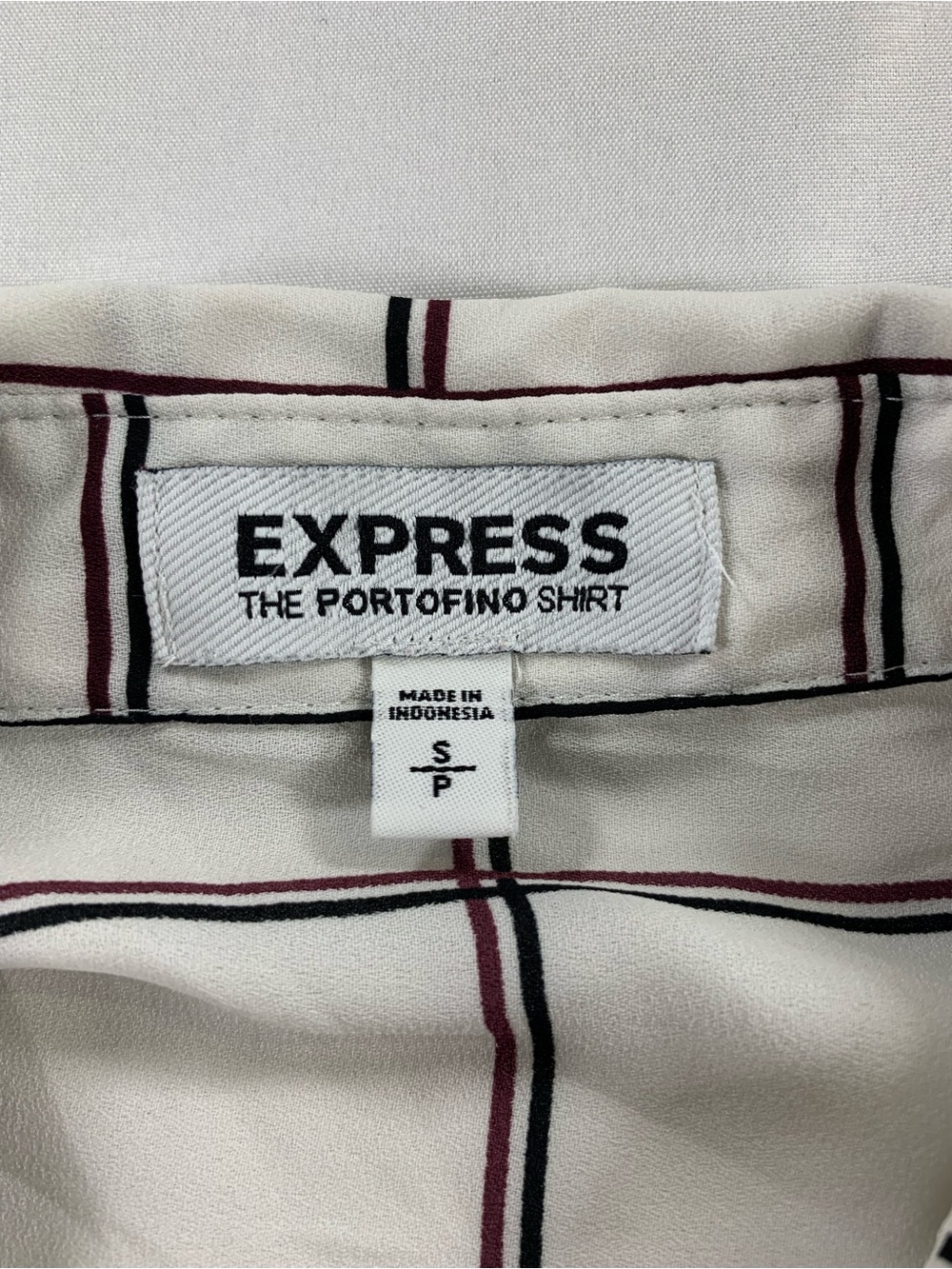 Pre loved EXPRESS shirt mens size S - Picture 4 of 5